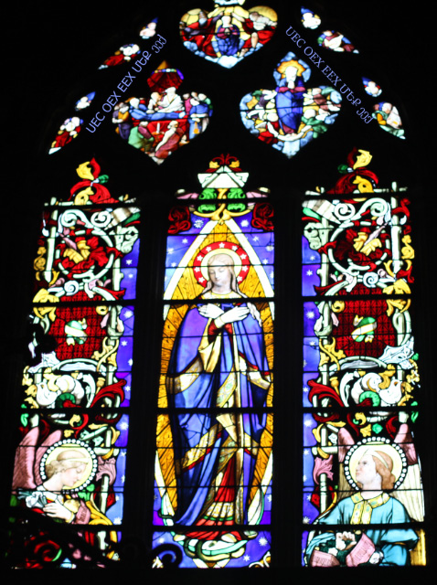 uec_fr_poitiers_baptistere_mary_window