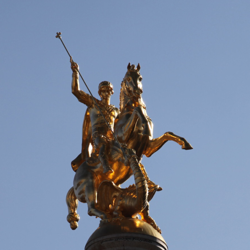 statute of Saint George in the center of Tblilisi