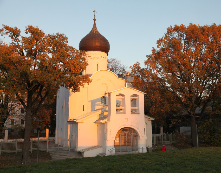 Церковь Георгия Победоносца со Взвоза – Church Saint-Georg on the Mound in Pskov